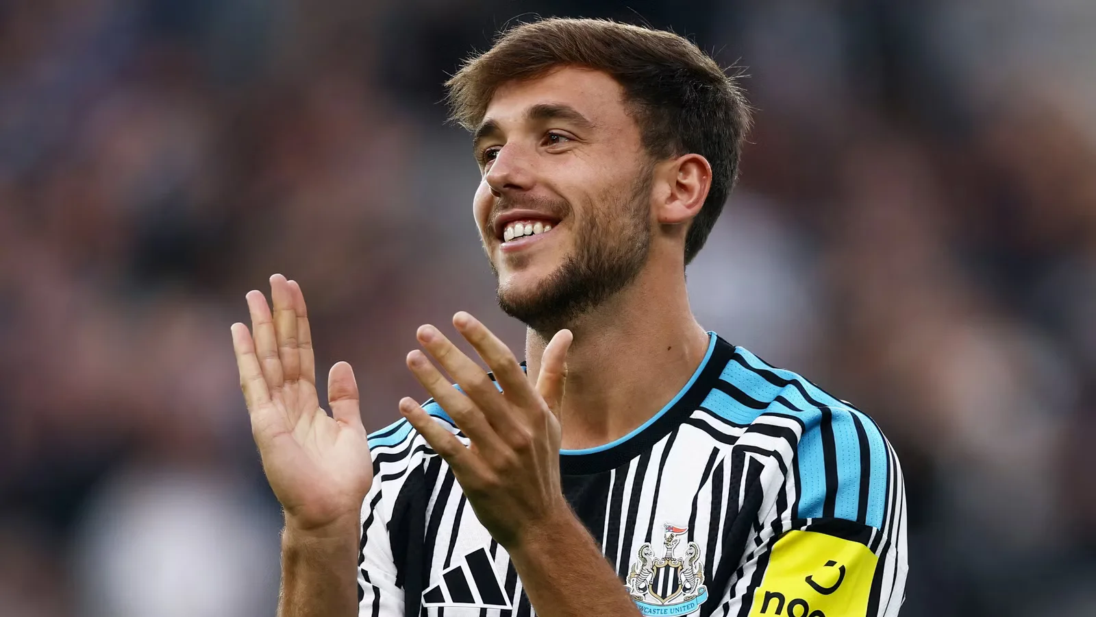 Newcastle Kejar Tyler Morton, Gelandang 'Gerrard-esque' yang Lebih Efisien dari Nico Gonzalez