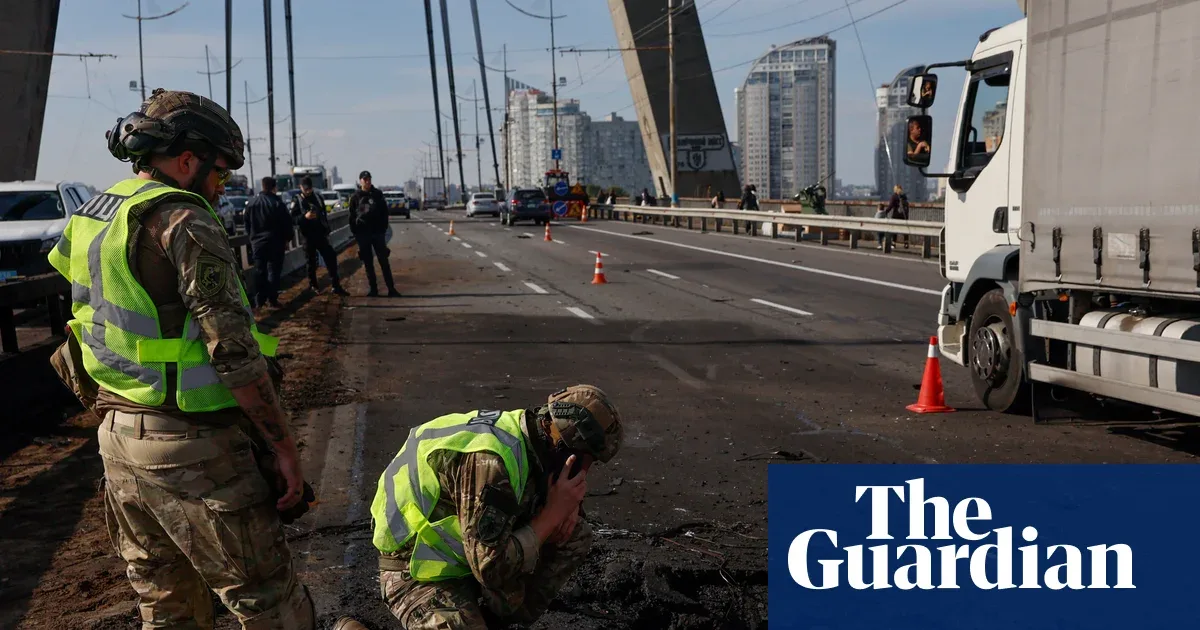 Drone Rusia Hantam Jembatan Utama Kyiv Saat Kanselir Jerman Tiba, Sinyal Eskalasi Baru