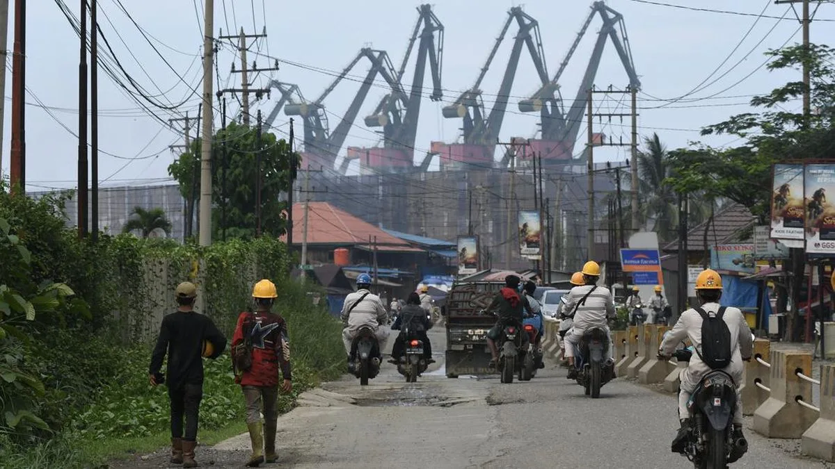 Clash Between 75 Chinese Workers and Morowali Residents: Police Evacuate, Immigration Involved