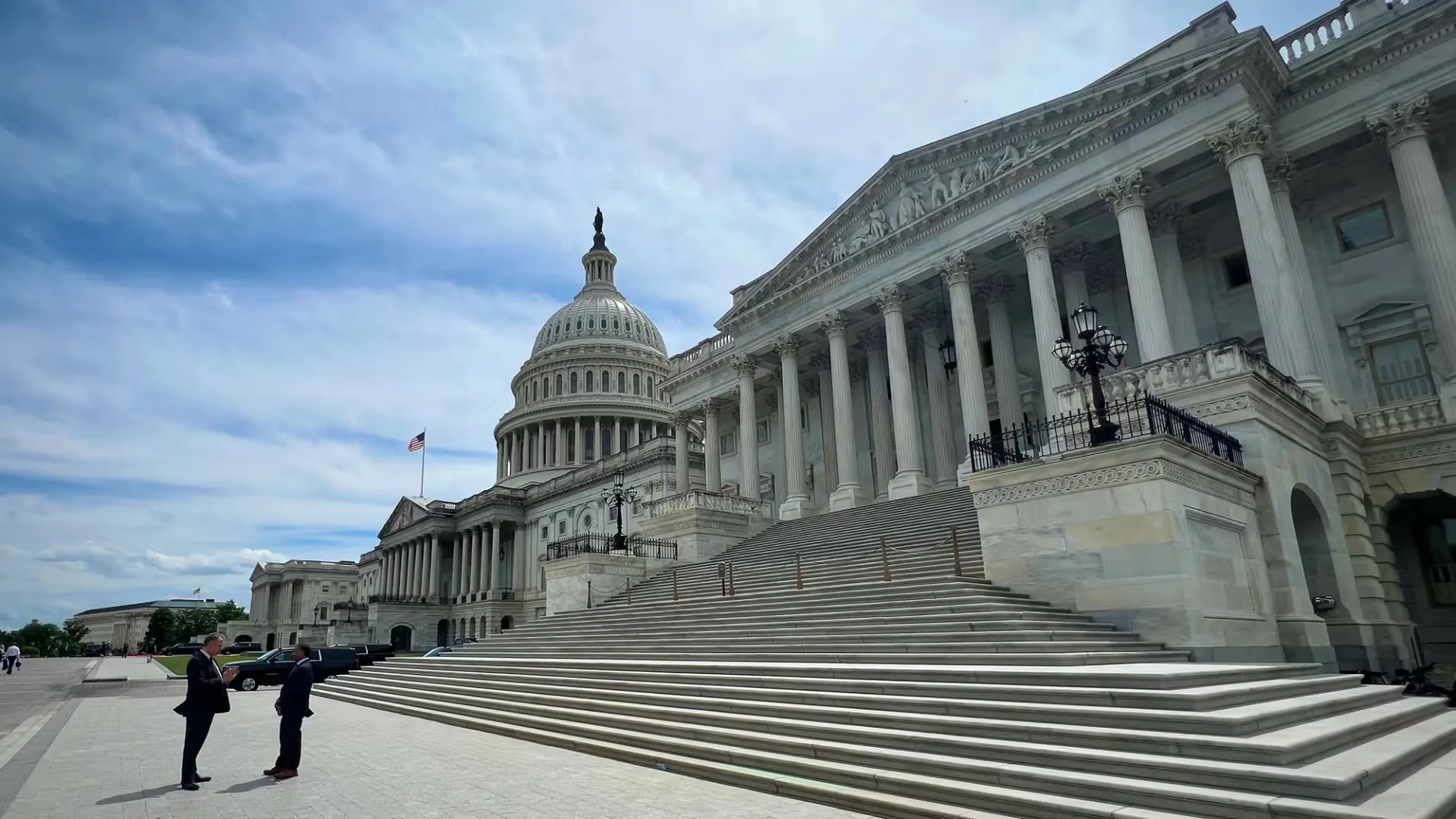 US Election Less Than a Month Away, Future of Crypto Regulation at Stake