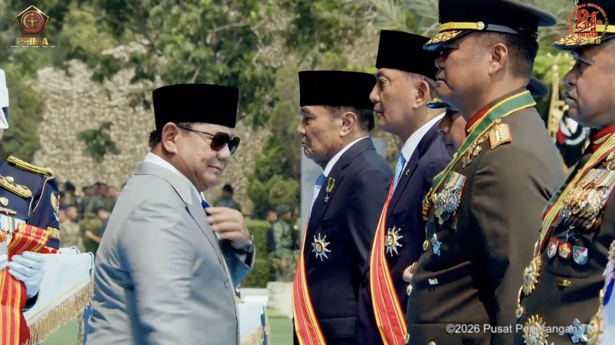 Prabowo Awards Bintang Mahaputera to Sjafrie and Three TNI Chiefs of Staff