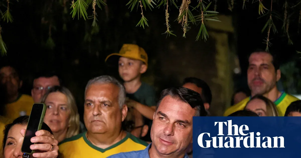 Flรกvio Bolsonaro Menang Putaran Pertama, Lula Hadapi Jalan Terjal di Brasil