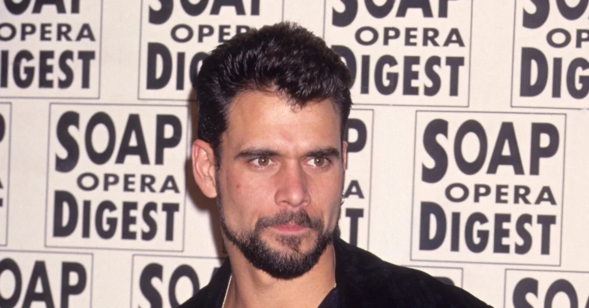 Robert Kelker-Kelly, Bintang 'Days of Our Lives', Meninggal di Usia 62 Tahun