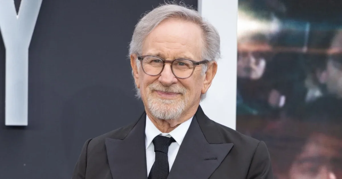Spielberg Kembali ke Transformers, Bay Diincar untuk Kursi Sutradara