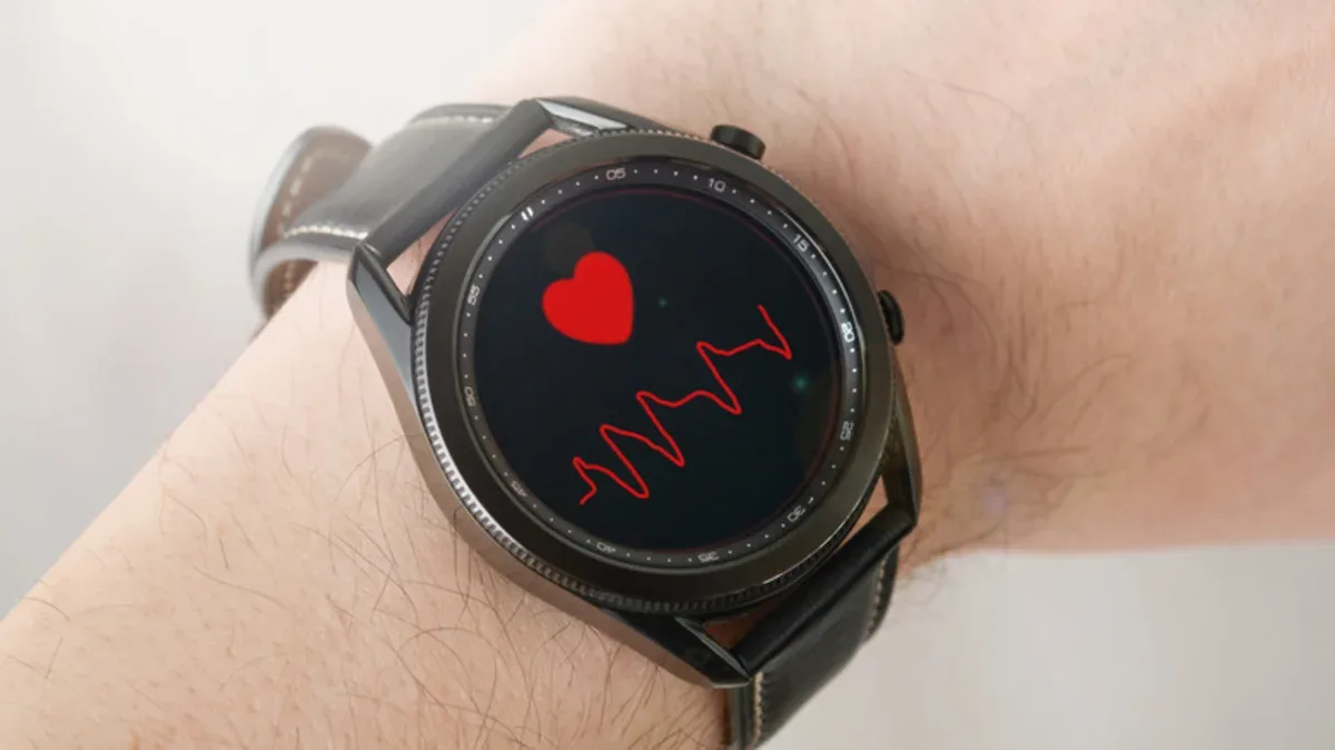 Smartwatch Samsung Galaxy Deteksi AFib, Selamatkan Nyawa Pria dari Operasi Jantung Terbuka