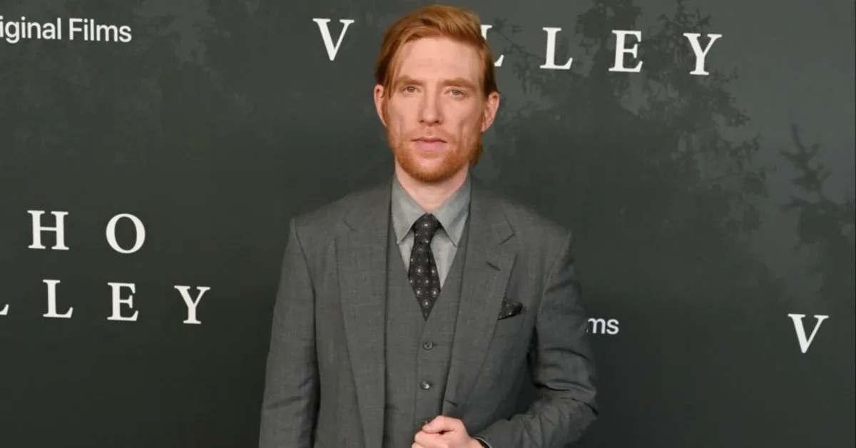 Domhnall Gleeson Ungkap Rahasia di Balik Ekspresi Marah Jenderal Hux: Kutukan Kutu Kasur