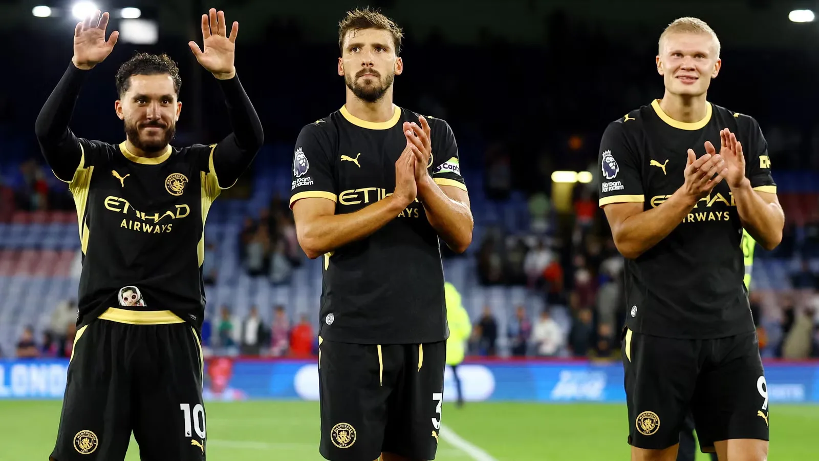 Chelsea Incar Rayan Cherki, Man City dalam Tekanan Sanksi Finansial