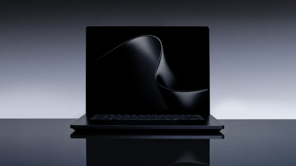 Microsoft Tawarkan Tukar Tambah MacBook hingga Rp16 Juta, Sinyal Keputusasaan di Pasar Laptop Premium?
