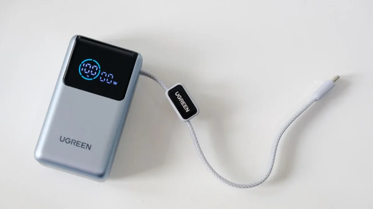 Ugreen Tawarkan Power Bank yang Bisa Gantikan Charger Dinding Saat Traveling