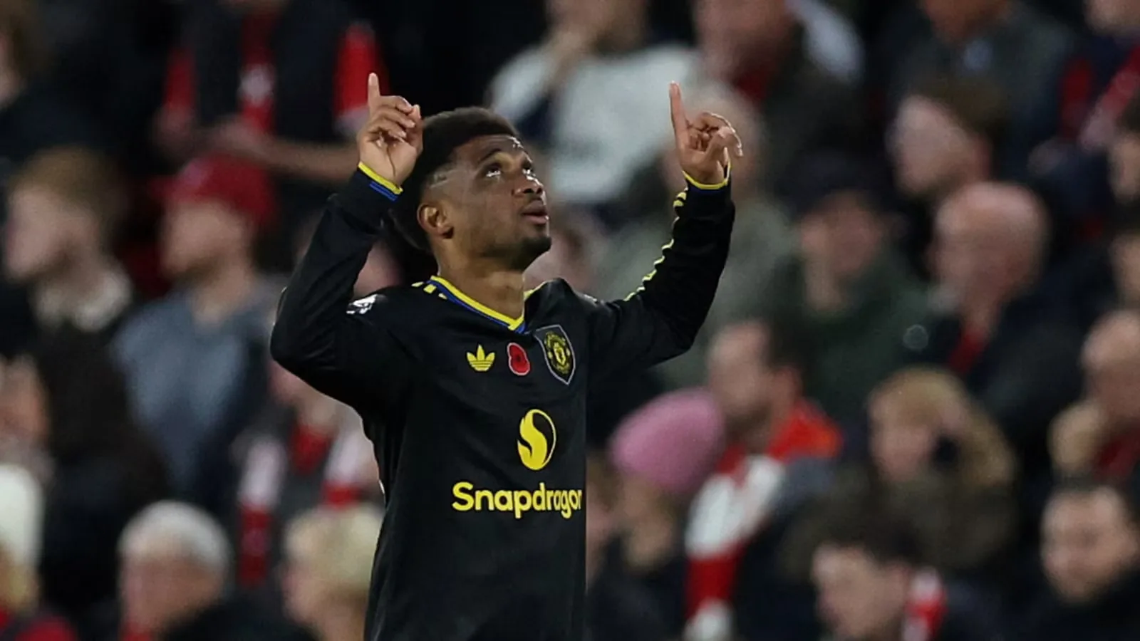 Manchester United vs Tottenham: Carrick dan De Zerbi di Ujung Tanduk, Peluang Shea Lacey Jadi Kejutan
