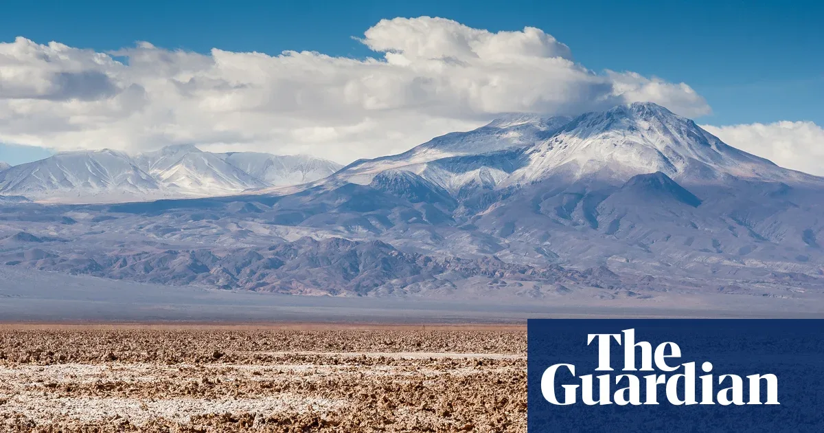 Lithium di Atacama: Ketika Transisi Energi Global Mengorbankan Ekosistem dan Masyarakat Lokal