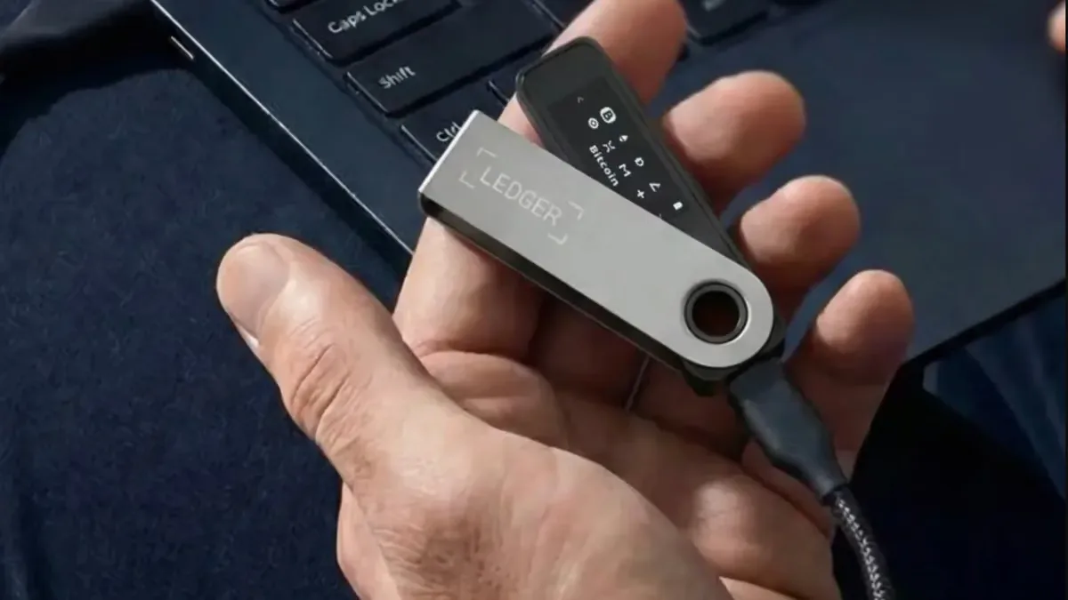 Ledger Terbakar Isu Implan Perangkat: Rp1,5 Triliun Raib, Tether Bekukan Rp160 Miliar