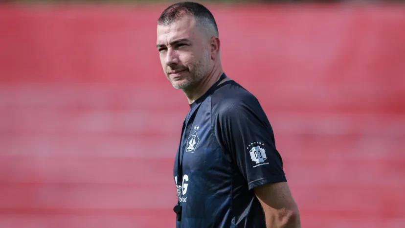 Persik Challenge Persib at Jalak Harupat, Marcos Reina Wary of Maung Bandung's Even Threat