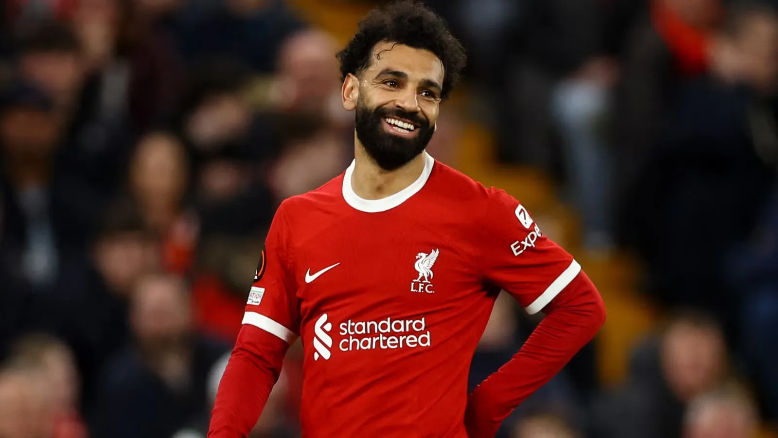 Iraola Diminta Berani: Ngumoha Layak Jadi Starter Liverpool Lawan Brighton