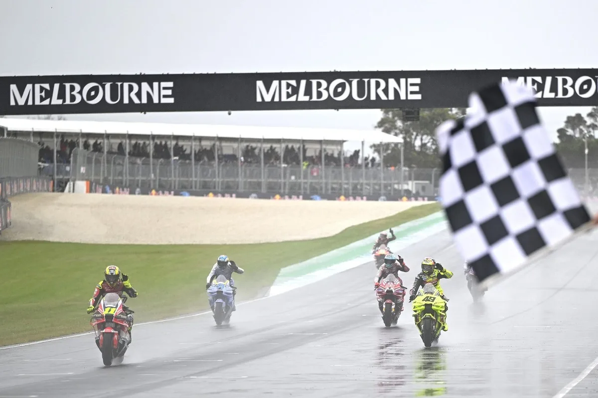 Sprint Phillip Island: Marquez Menang, Martin Terjatuh, dan Harapan Gelar yang Tergantung