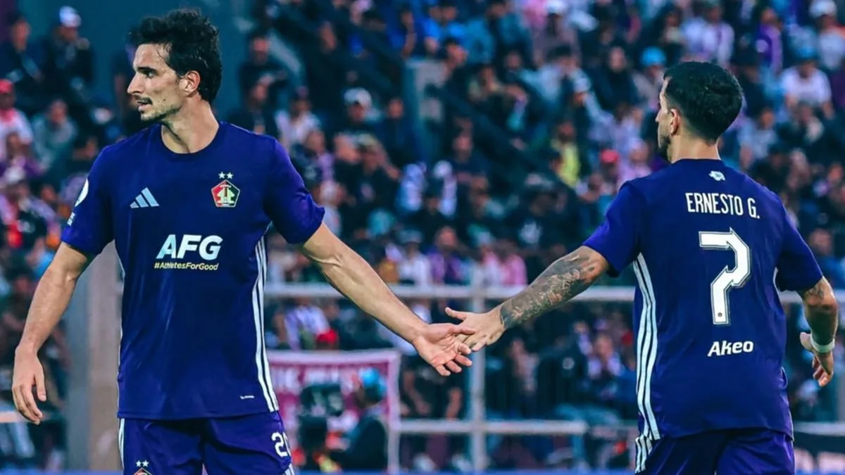 Jose Enrique Sees Barbosa and Ernesto as Partners, Not Rivals in Persik's Attack