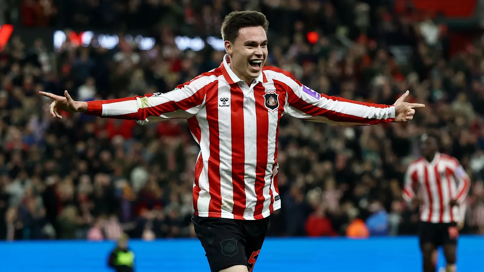 Ta Bi Outshines Tutierov as Sunderland Reach League Cup Quarter-Finals