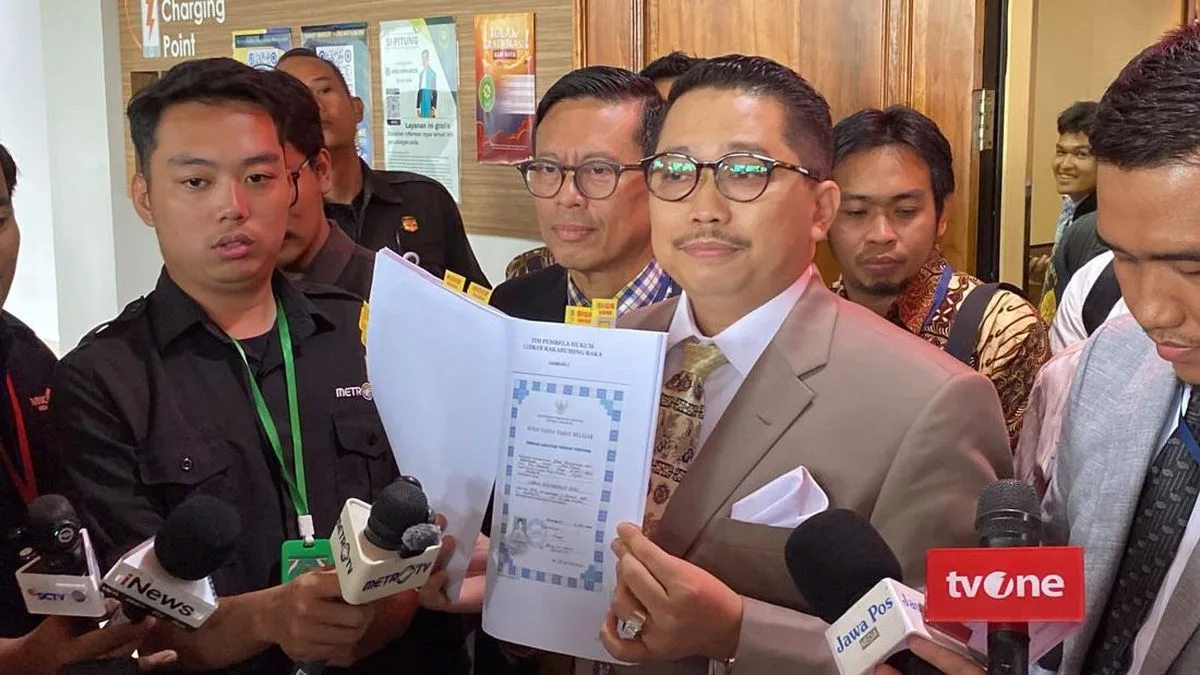Ijazah Gibran Diperdebatkan: Tim Kuasa Hukum Beberkan Dokumen, Denny Indrayana Walk Out dari PTUN