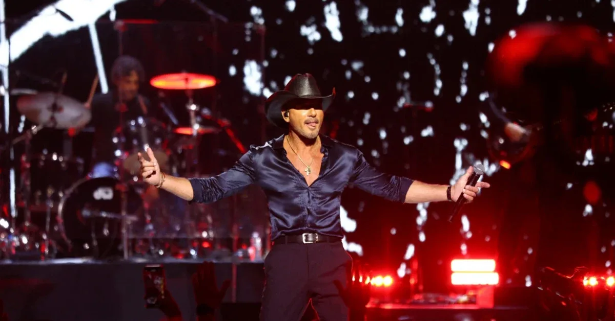 Tim McGraw Denies Duet with Taylor Swift at Her Wedding: It's a Hoax