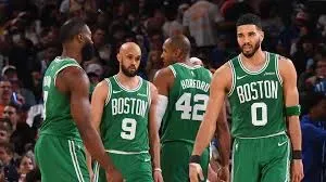 Masterclass Defensif: Derrick White Pimpin Celtics Tundukkan Phoenix Suns 97-81 dalam Duel Rendah Skor
