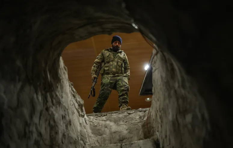 Krisis Perbatasan Memanas: Mengapa Pakistan Membom Kabul? Membedah Akar Konflik dan Eskalasi Militer 2026