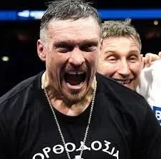 Benturan Disiplin: Mengapa Duel Rico Verhoeven vs Oleksandr Usyk Tetap Layak Digelar Meski Dianggap Mustahil?