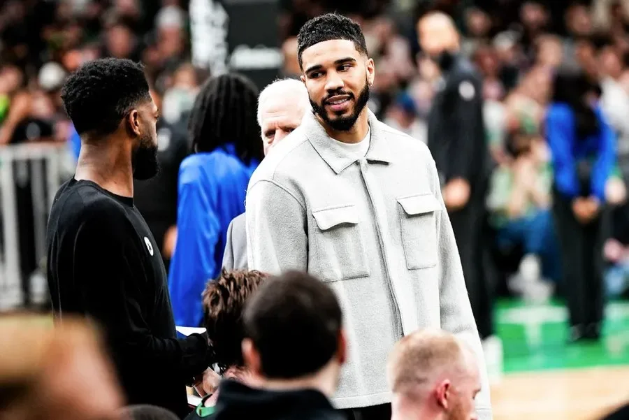 Sinyal di Balik Layar: Apakah Jadwal Rilis Dokumenter Jayson Tatum Mengisyaratkan Comeback Lebih Awal?
