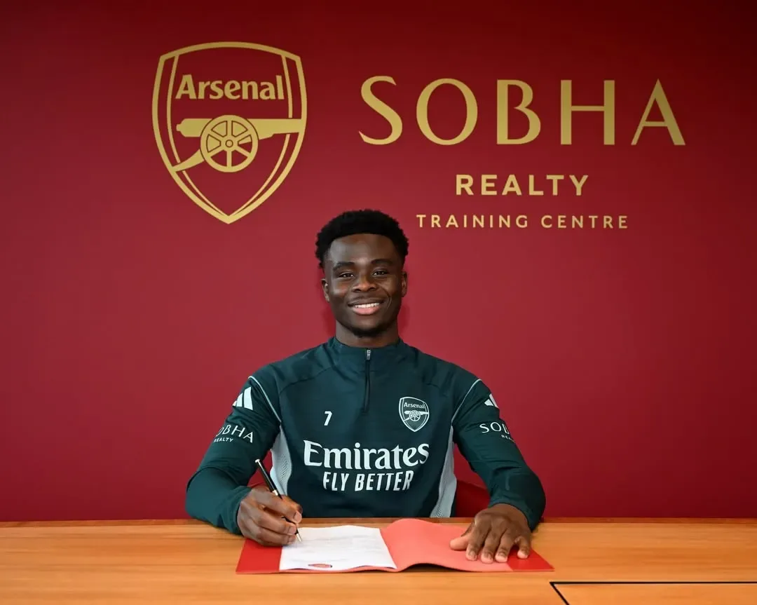 Tembakan Defleksi Bukayo Saka Bawa Arsenal Menang Susah Payah di Brighton, Kini Unggul 7 Poin di Puncak Klasemen!