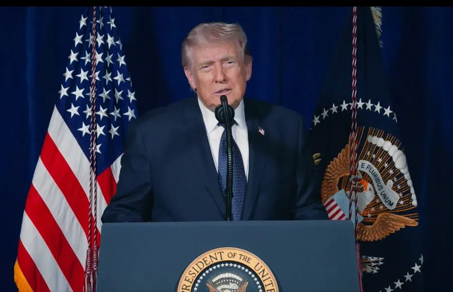 Diplomasi Tekanan Tinggi: Presiden Trump Tegaskan Tidak Ada Rencana Kirim Pasukan ke Iran Saat Ini!