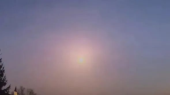 Hujan Batu Dari Langit! ESA Selidiki Bola Api Raksasa di Eropa Setelah Meteorit Hantam Rumah di Jerman—Temuan Kosmik Langka di Maret 2026!