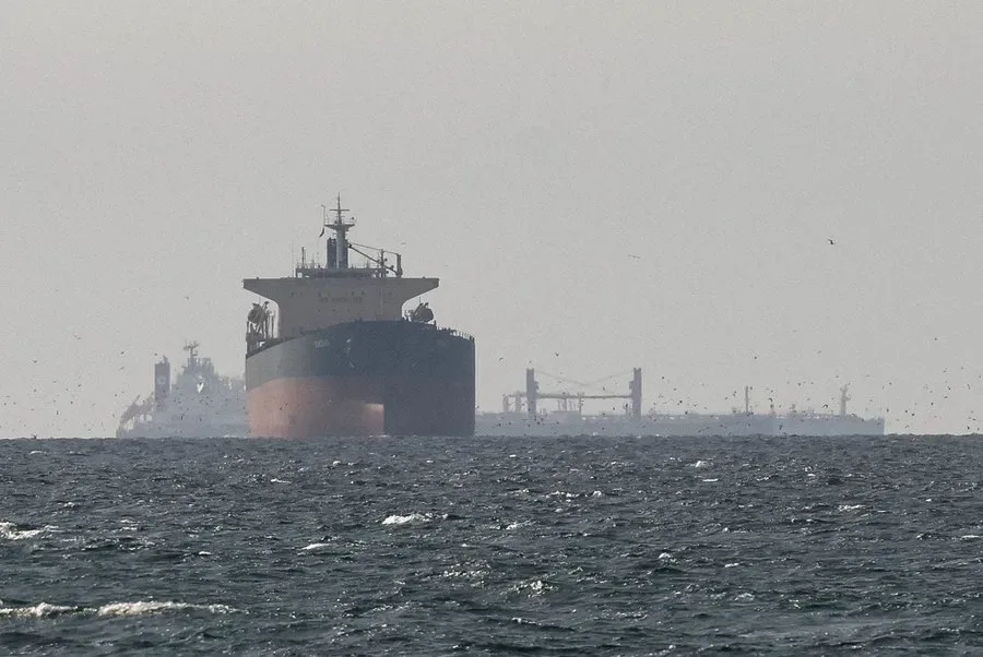 Editorial: Paradoks Selat Hormuz dan Redefinisi Keamanan regional di Ambang Perang Total