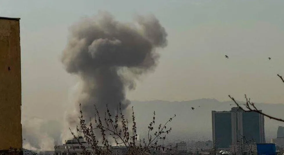 Israel Klaim Tewaskan Komandan Senior Hizbullah dalam Serangan Udara di Lebanon