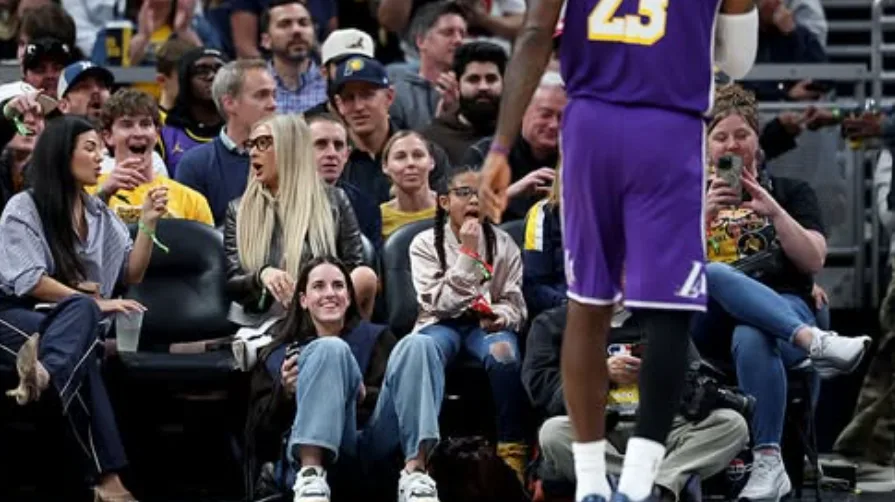Momen Ikonik: Caitlin Clark Hadir di Laga Lakers, Berbagi Sorotan dengan LeBron James