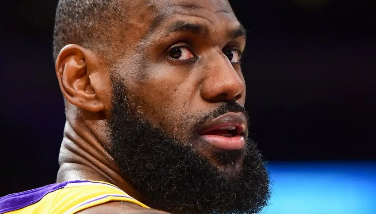LeBron Tak Terhentikan! King James Ukir Sejarah NBA Baru Saat Tekuk Wizards