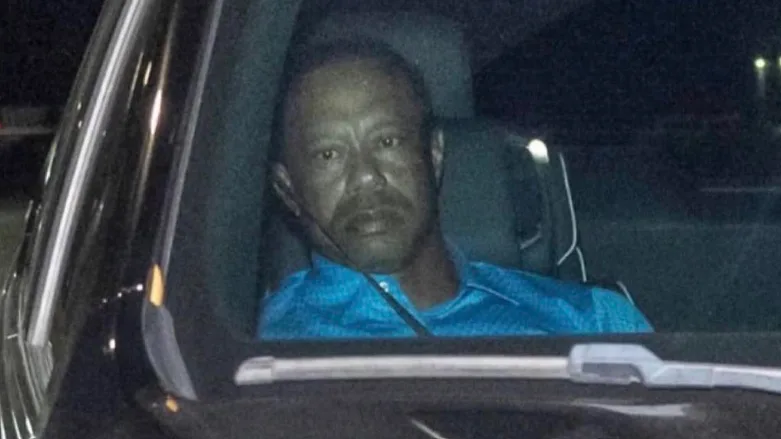 Detail Baru Terungkap! Laporan Polisi Kecelakaan Tiger Woods Dibuka Kembali