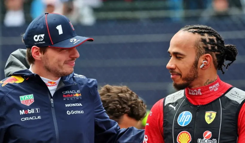 F1 Earthquake! Hamilton Kembali ke McLaren, Verstappen Diperintah Bungkam di Tengah Krisis Red Bull