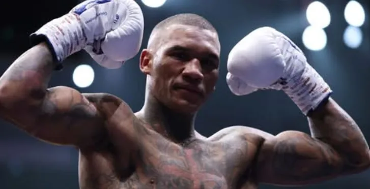 Instruksi Hearn: Jalan Conor Benn Menuju Gelar Dunia di Tahun 2026