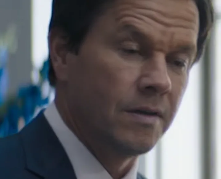 Mark Wahlberg 'Tantang' Penggemar Lewat Seri Olahraga 4AM Club Challenge