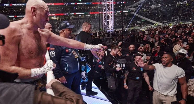 Bentrokan Raksasa: Update Duel Fury vs Joshua, Pertegas Kedaulatan Supremasi Kelas Berat