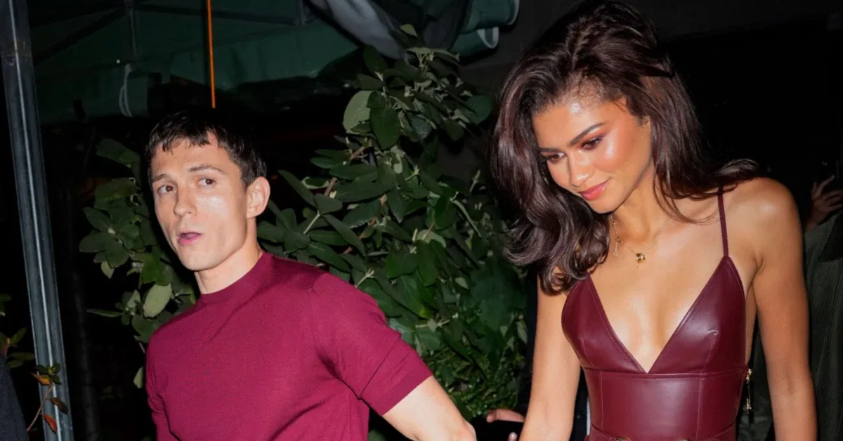 Zendaya Puji Ketangguhan Tom Holland di Luar Layar: 'Dia Bawa Spider-Man dengan Anggun'