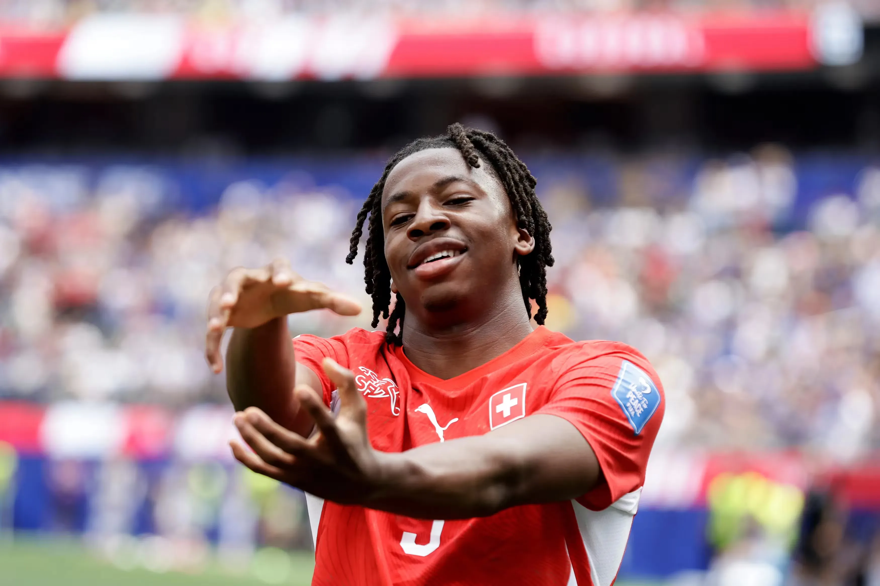 Manzambi Pahlawan Swiss: Dua Gol dalam Debut Piala Dunia yang Tak Terlupakan