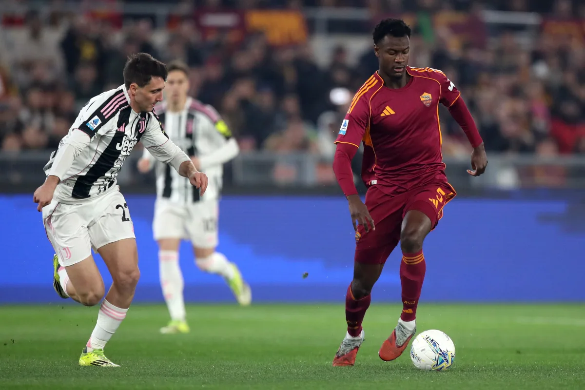 Inter Incar Bek Roma Ndicka untuk Gantikan De Vrij yang Hengkang