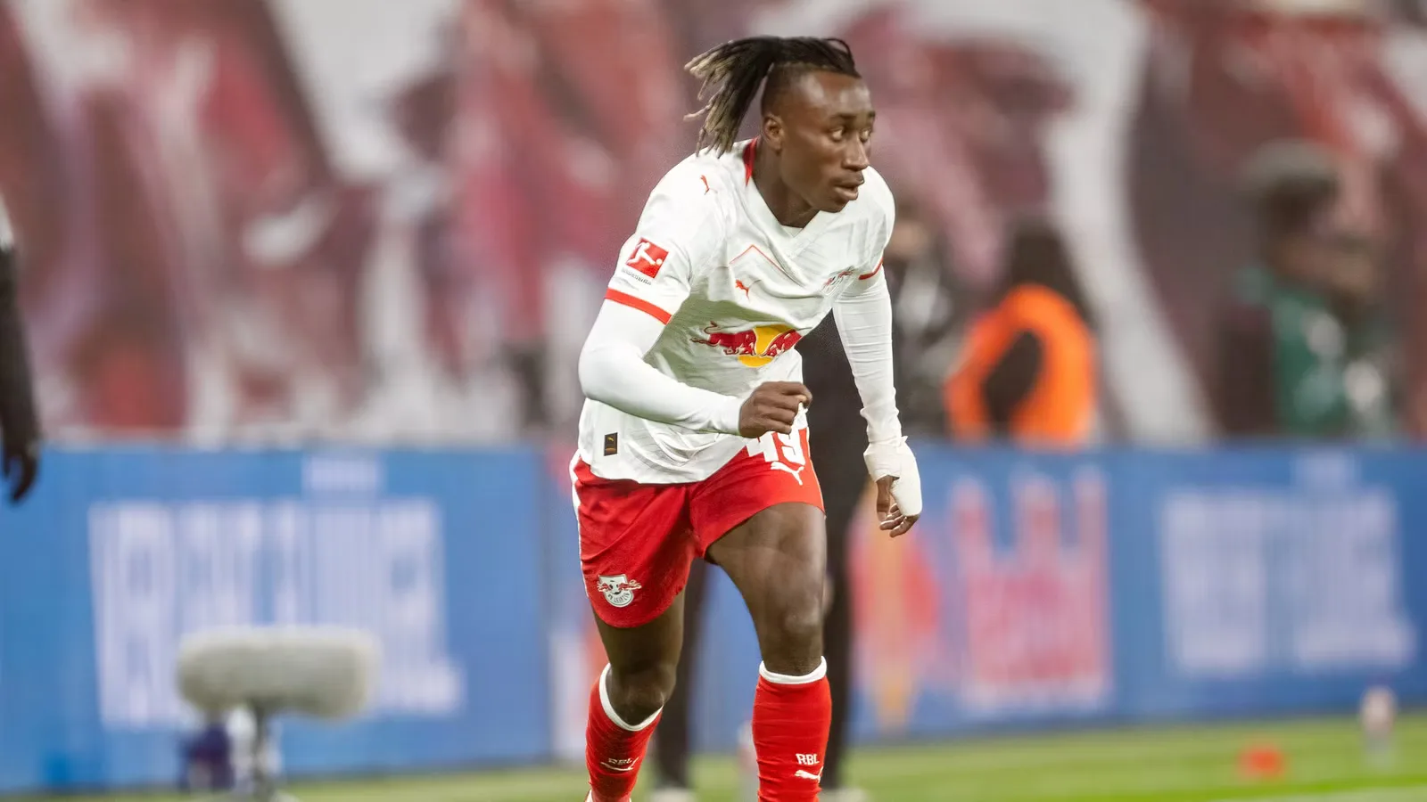 Liverpool Siapkan Dana Besar, Barcola Dinilai Lebih Tepat daripada Diomande