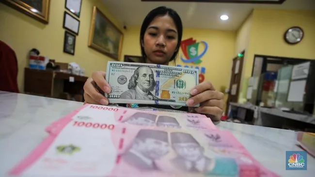 Rupiah Terus Terpuruk ke Rp17.825, BI Perketat Aturan Valas