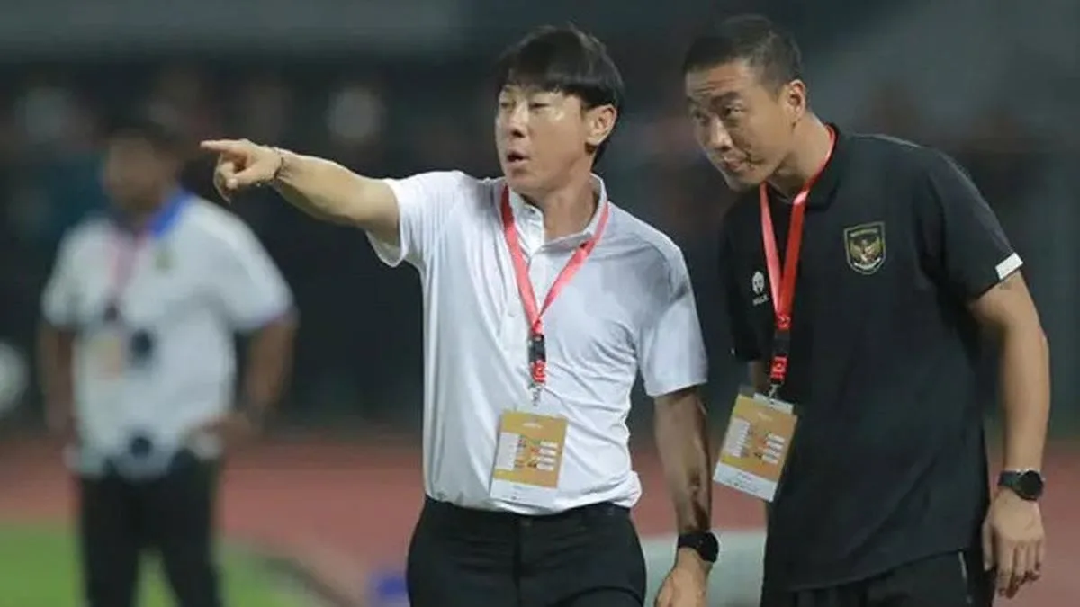 Rumor Reuni Yoo Jae-hoon dengan Shin Tae-yong di Persija: Pelatih Kiper Beri Sinyal Misterius