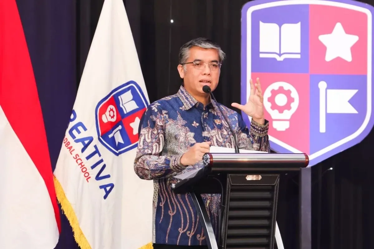 Menaker Yassierli: Generasi Muda Wajib Bekali Diri dengan Keterampilan Relevan dan Karakter Kuat