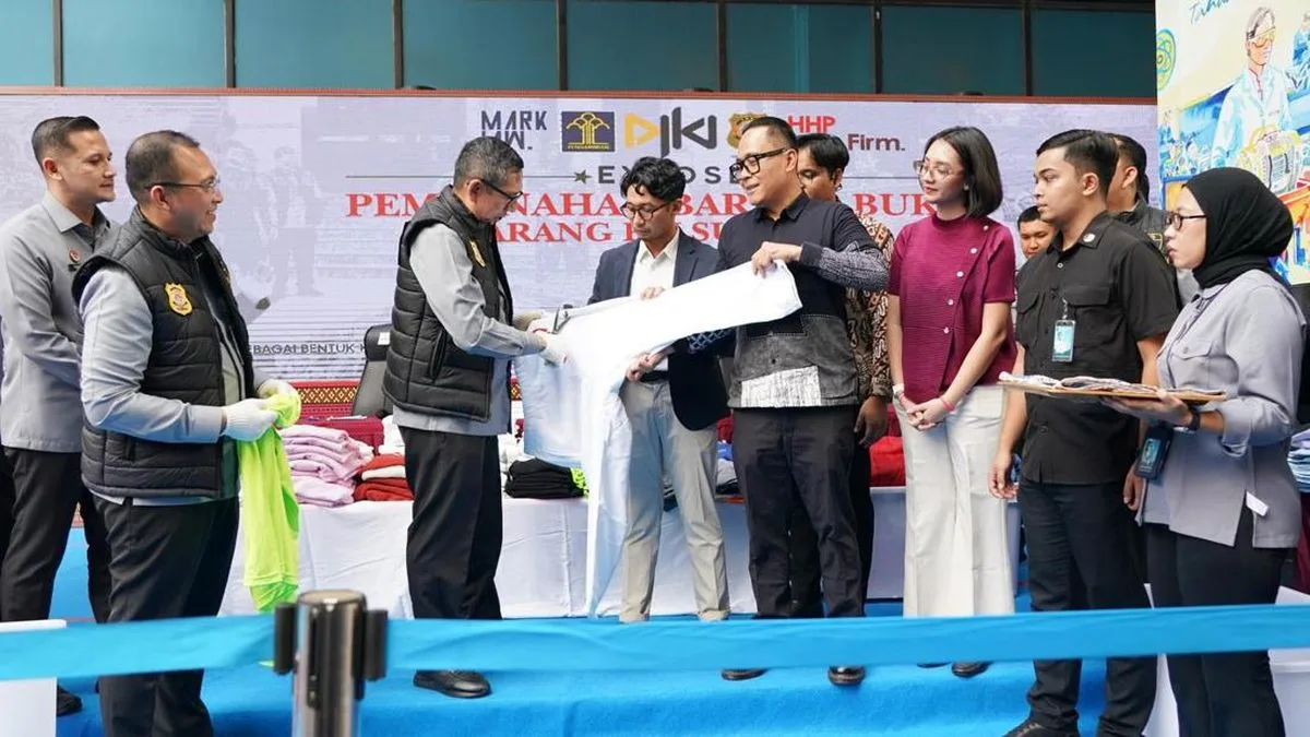 DJKI Musnahkan Ratusan Barang Palsu Lacoste, Kerugian Capai Rp940 Juta