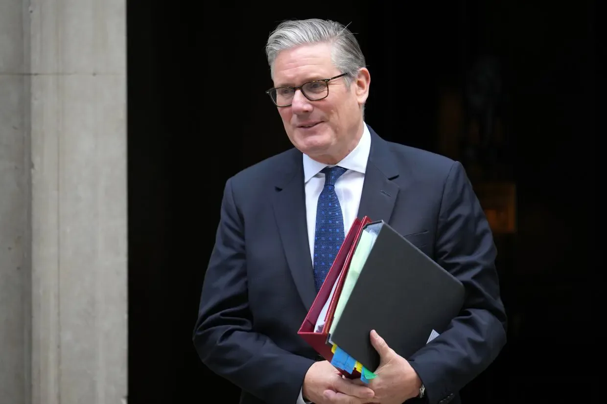 Keir Starmer Mundur: PM Inggris Tersingkir Kurang dari Dua Tahun
