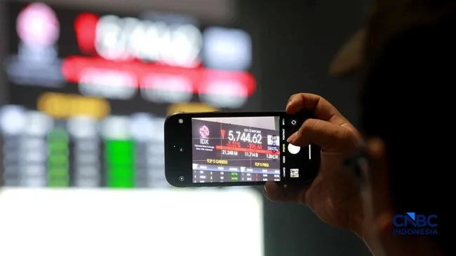 Asing Net Sell Rp1,12 Triliun, Tapi Diam-Diam Borong Saham Tambang
