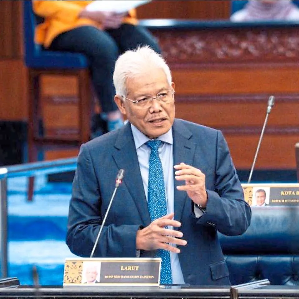 Hamzah Kembali Pimpin Oposisi Malaysia: Isyarat Ketegangan di PN?
